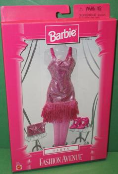 Mattel - Barbie - Fashion Avenue - Party - Pink Metallic Dress with Fringe - наряд